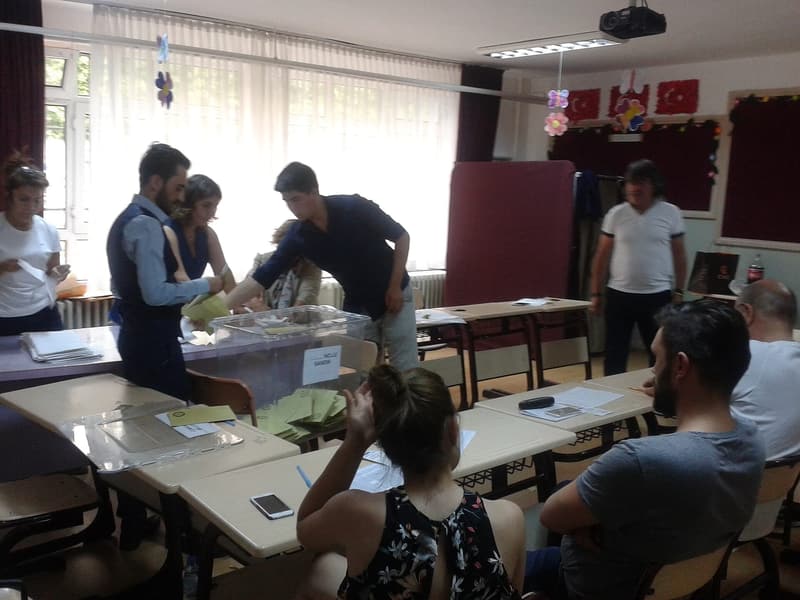 Yeni Parti'de kongre takvimi belli oldu: Süreç 22 Ağustos'ta başlıyor